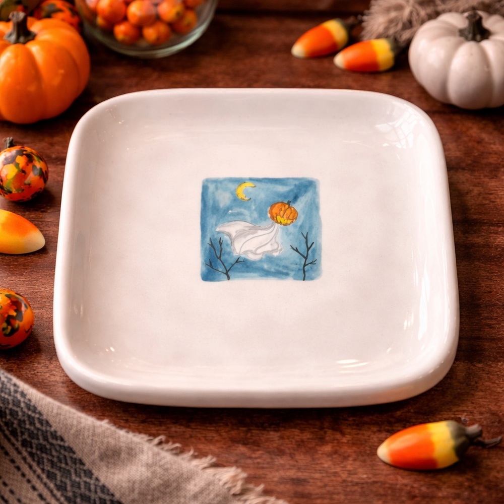 Rae Dunn Ghost Ceramic Plate‎